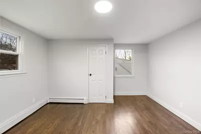 18 Clark Street, Huntington, NY 11743 - Photo 19