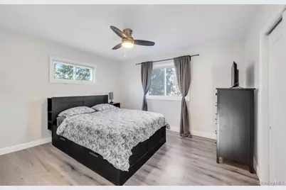 10 Continental Drive, Port Jefferson Station, NY 11776 - Photo 17