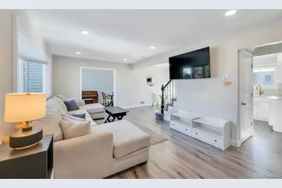 10 Continental Drive, Port Jefferson Station, NY 11776 - Photo 5