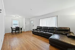 135 Cumberbach St, Wyandanch, NY 11798 - Photo 9