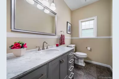 6 Park Avenue, Valley Cottage, NY 10989 - Photo 15