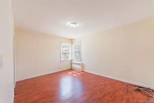 61-24 228th St, Oakland Gardens, NY 11364 - Photo 17