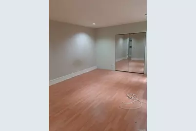 1 Hillside Avenue #1A, Great Neck, NY 11021 - Photo 9