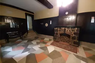 1 Hillside Ave, Great Neck, NY 11021 - Photo 25