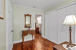 82 Barnyard Ln, Levittown, NY 11756 - Photo 9