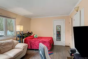 89 Sportsmen St, Central Islip, NY 11722 - Photo 15