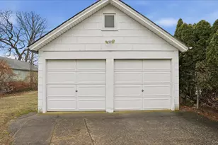 74 Lexington Ave, Franklin Square, NY 11010 - Photo 19