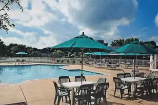 43 Village Cir S, Manorville, NY 11949 - Photo 23