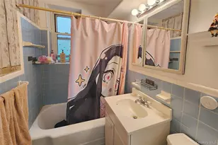 209-20 18th Ave, Bayside, NY 11360 - Photo 31