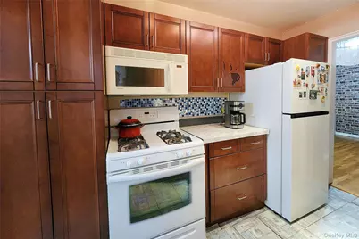 209-20 18th Ave #5E, Bayside, NY 11360 - Photo 21