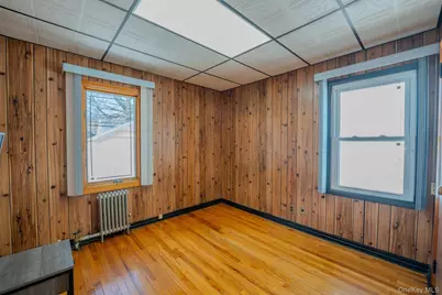 49-58 Utopia Parkway, Fresh Meadows, NY 11365 - Photo 9