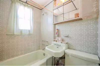 49-58 Utopia Parkway, Fresh Meadows, NY 11365 - Photo 13