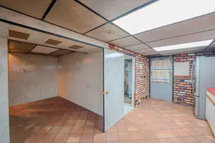 49-58 Utopia Pkwy, Fresh Meadows, NY 11365 - Photo 17