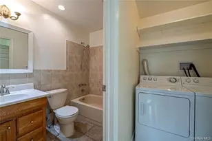 52 Admirals Dr E, Bay Shore, NY 11706 - Photo 19