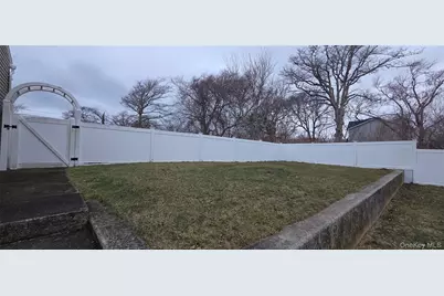 57 Diana Drive, Mastic Beach, NY 11951 - Photo 25