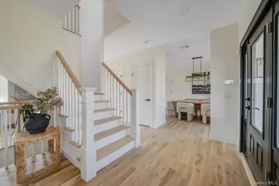 85 Roanoke Court, Riverhead, NY 11901 - Photo 5