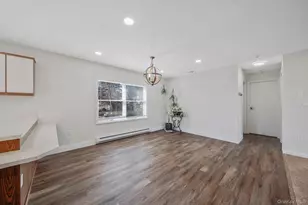 72 Locust Ave, Oakdale, NY 11769 - Photo 23