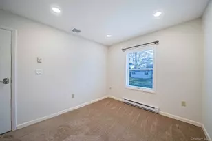 72 Locust Ave, Oakdale, NY 11769 - Photo 17