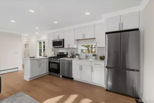 27 Valley Ave, Locust Valley, NY 11560 - Photo 9