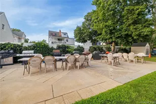 250 W Merrick Rd, Freeport, NY 11520 - Photo 21