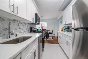 250 W Merrick Rd, Freeport, NY 11520 - Photo 9