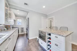 14 Lenox Ave, Lynbrook, NY 11563 - Photo 15