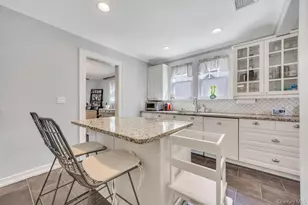 14 Lenox Ave, Lynbrook, NY 11563 - Photo 11