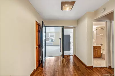 8450 169th Street #306, Jamaica, NY 11432 - Photo 3