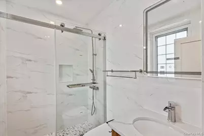 150-17 Hawtree St, Ozone Park, NY 11417 - Photo 15