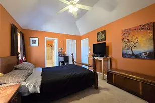 23 Shamrock Ln, Centereach, NY 11720 - Photo 11