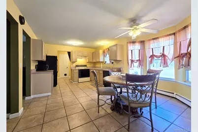 23 Shamrock Lane, Centereach, NY 11720 - Photo 5