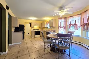 23 Shamrock Ln, Centereach, NY 11720 - Photo 5