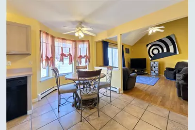 23 Shamrock Lane, Centereach, NY 11720 - Photo 7