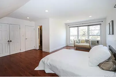 2171 Seneca Drive S, Merrick, NY 11566 - Photo 19