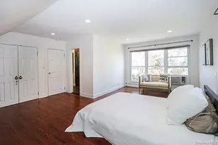 2171 Seneca Dr S, Merrick, NY 11566 - Photo 19