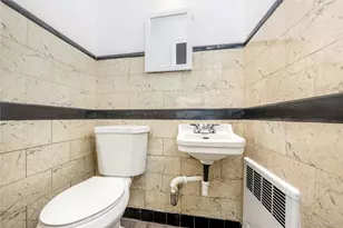 67-17 Fresh Meadow Ln, Fresh Meadows, NY 11365 - Photo 29