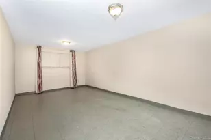 67-17 Fresh Meadow Ln, Fresh Meadows, NY 11365 - Photo 31