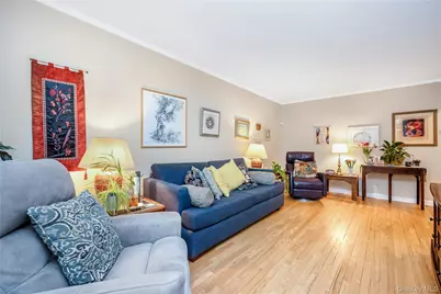 6717 Fresh Meadow Lane, Fresh Meadows, NY 11365 - Photo 3