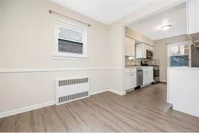 6717 Fresh Meadow Lane, Fresh Meadows, NY 11365 - Photo 19