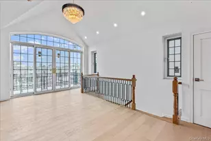 150-25 Hawtree St, Ozone Park, NY 11417 - Photo 21