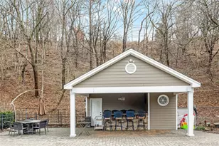 28 Clipper Dr, Northport, NY 11768 - Photo 41