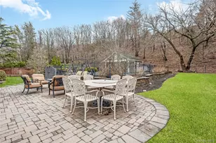 28 Clipper Dr, Northport, NY 11768 - Photo 45
