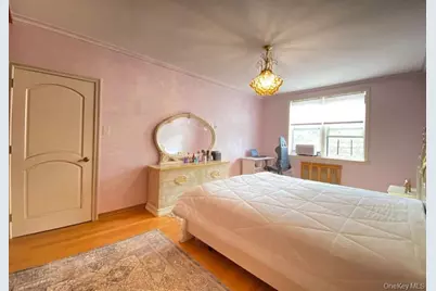 6361 99th Street #D4, Rego Park, NY 11374 - Photo 3