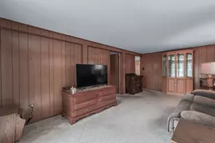 715 McCall Ave, West Islip, NY 11795 - Photo 21