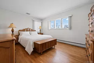 3727 Oceanside Rd E, Oceanside, NY 11572 - Photo 9