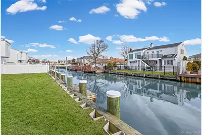 3727 Oceanside Road E, Oceanside, NY 11572 - Photo 23