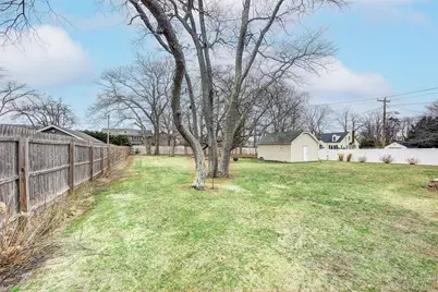 507 Gillette Avenue, Bayport, NY 11705 - Photo 41