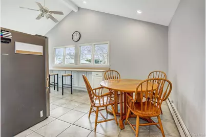 507 Gillette Avenue, Bayport, NY 11705 - Photo 11