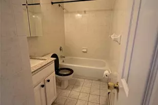 250-16 41st Rd, Little Neck, NY 11363 - Photo 15