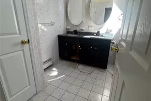 250-16 41st Rd, Little Neck, NY 11363 - Photo 7